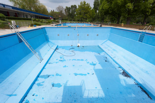Best Water damage contractors near me  in Union, MS